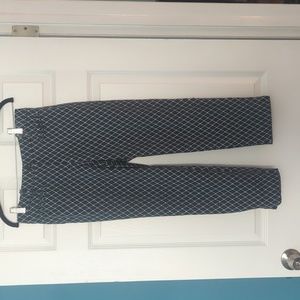 Ann Taylor Curvy Fit Crop Teal with white and pink